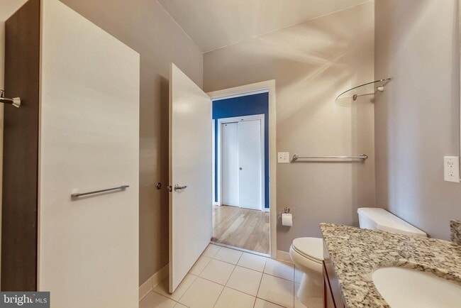Photo - 1414 Belmont St NW Unidad 408