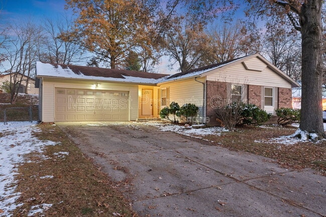 Building Photo - 19 Stone Mill Ln