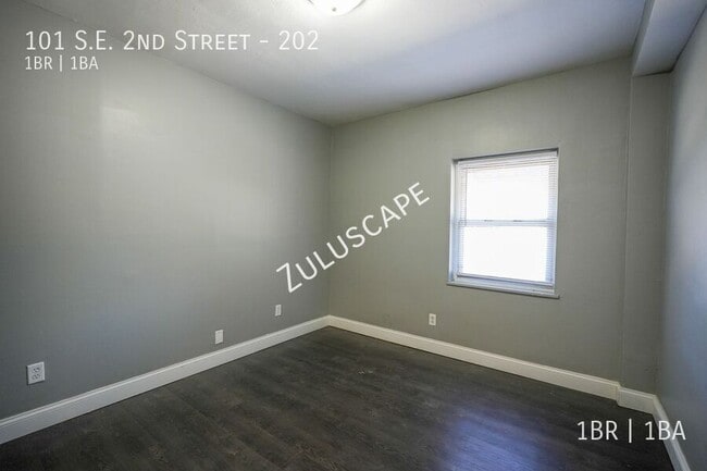 Photo - 101 SE 2nd St Unit 202