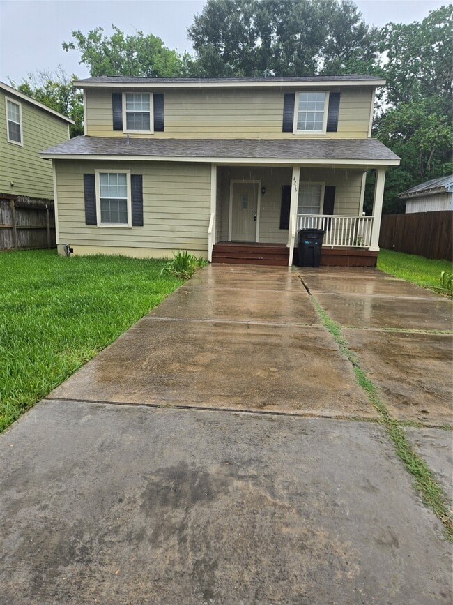 Building Photo - 4215 Ross Ave Rental