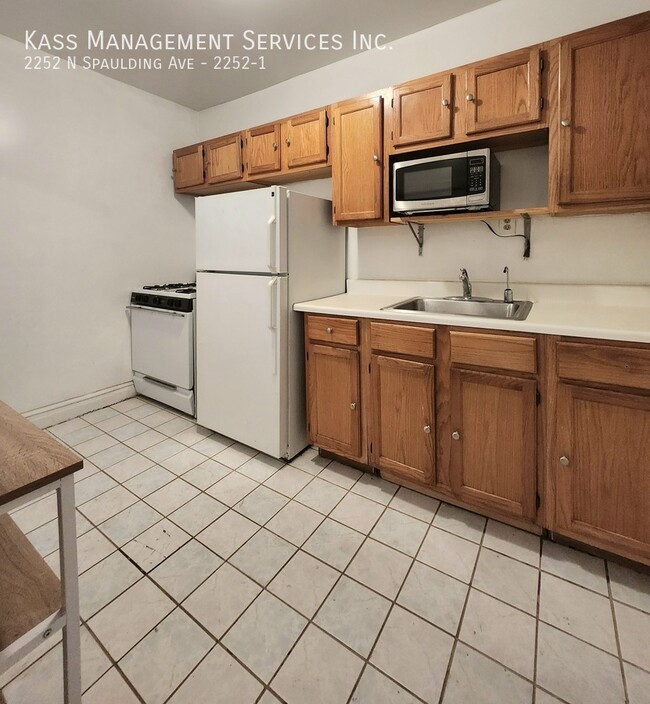 Photo - 2252 N Spaulding Ave Unit 2252-1