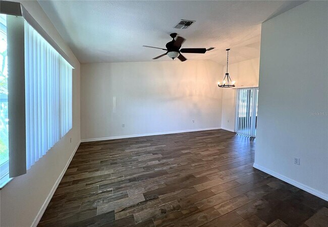 Photo - 1520 Coastal Pl