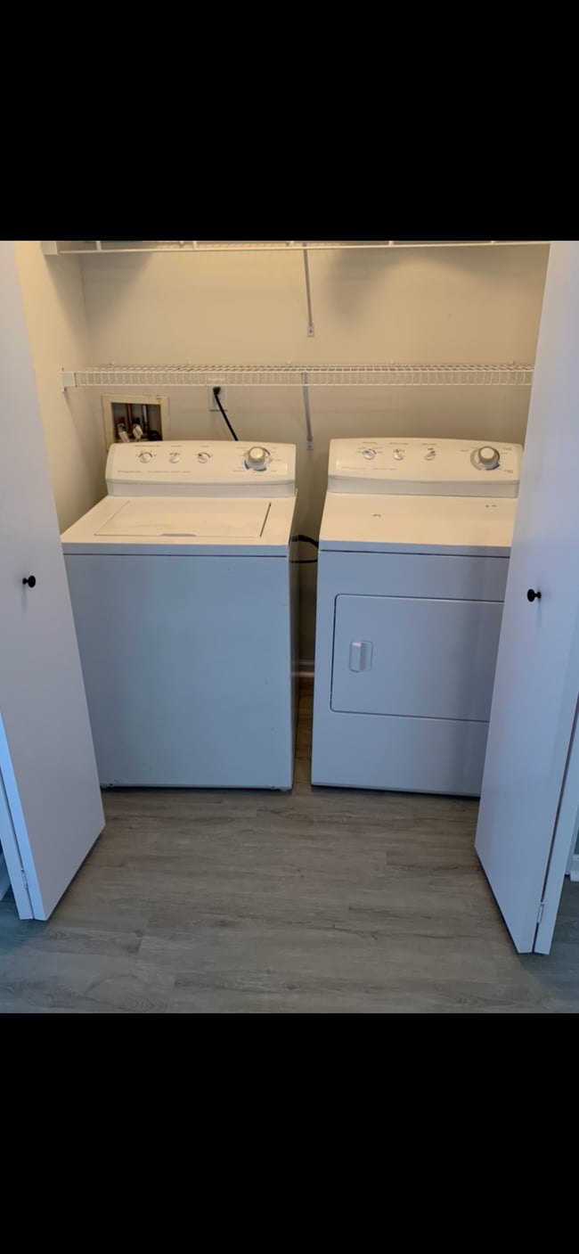 Photo - 3401 Wyndham Way