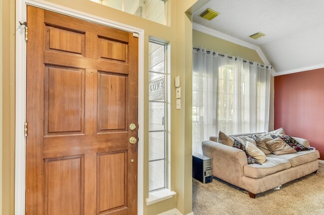Photo - 317 Vantage Pointe Cir