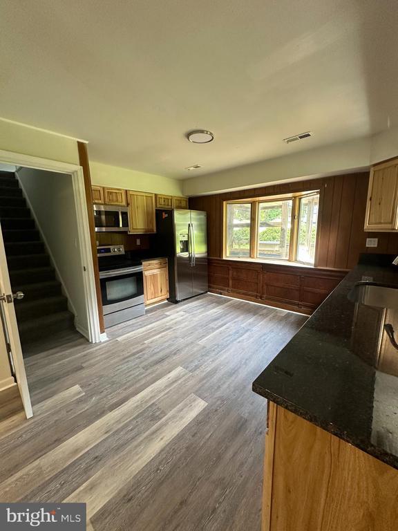 Photo - 80 Westmoreland Dr