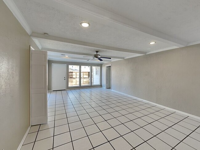 Photo - 1906 Tucumcari Dr