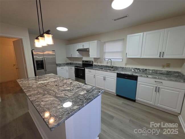 Photo - 7014 Sycamore Grove Ct