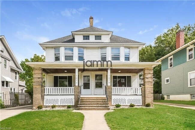 Building Photo - 1477-1479 Northland Ave-1477 Northland Ave Unit 1477 Northland Ave