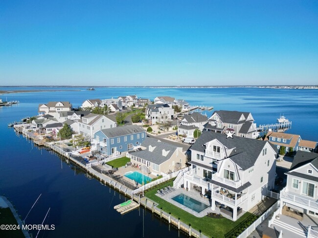 Photo - 520 Normandy Dr