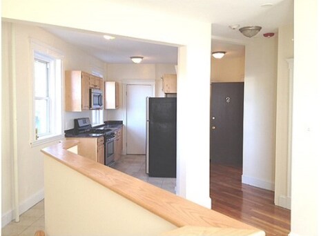 203 Winthrop Rd Unit 2