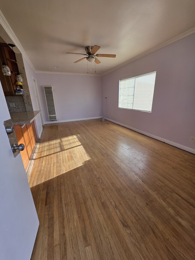 Photo - 3834 Girard Ave Unit 3834