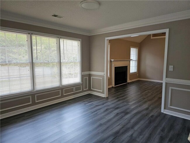 Photo - 2639 Summerfield Way NW