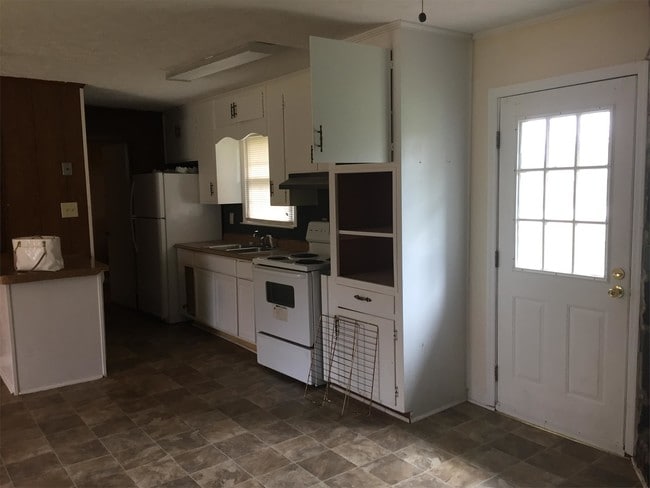 Photo - 1122 E Mcintosh Rd