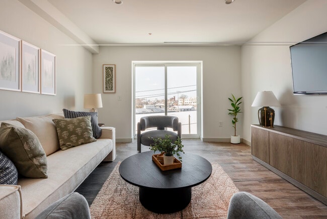 2 Bed 1 Bath - Living Room