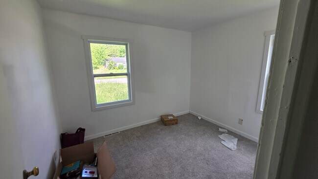 Photo - 17 Westwood Dr