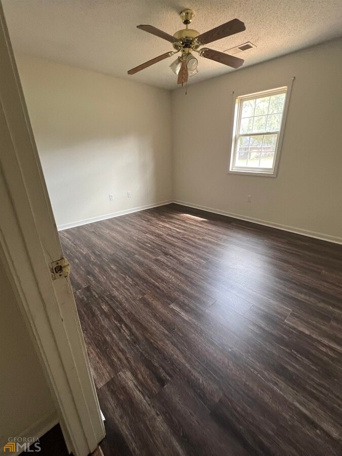 Photo - 1820 N Ridge Dr Unidad B