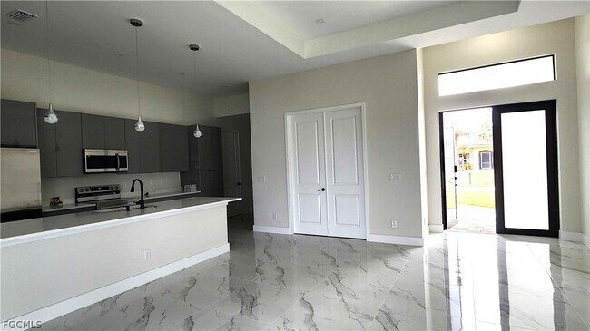 Photo - 4622 Gene Ave N