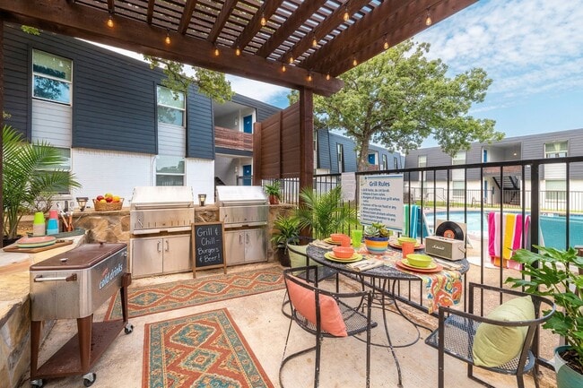 Photo - 531 Bedford Rd Unit 129