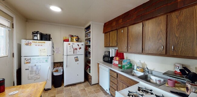 511 W Washington Ave Unidad 2