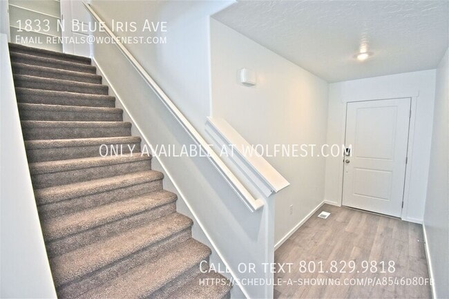 Photo - 1833 N Blue Iris Ave