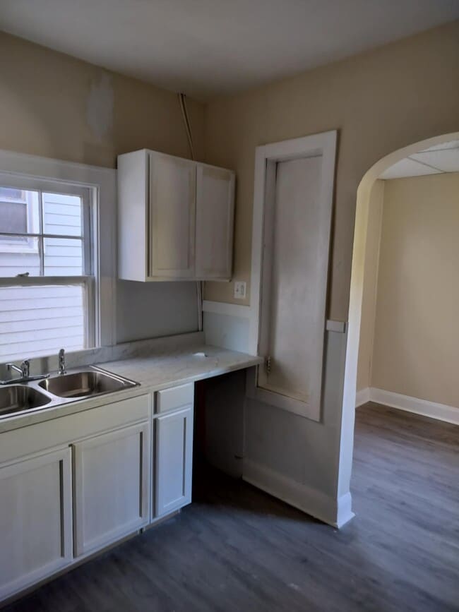 Photo - 1706 Grand Ave