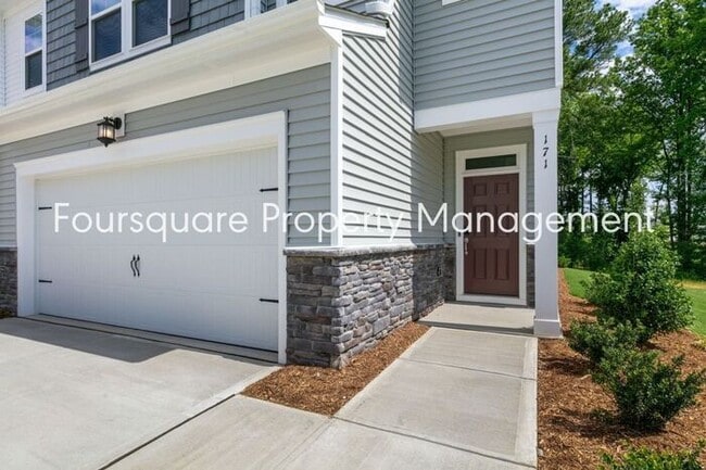 Photo - Spacious End-Unit Townhome with 2nd Floor Loft, Screened-In Porch & 2-Car Garage , High-Speed Int...