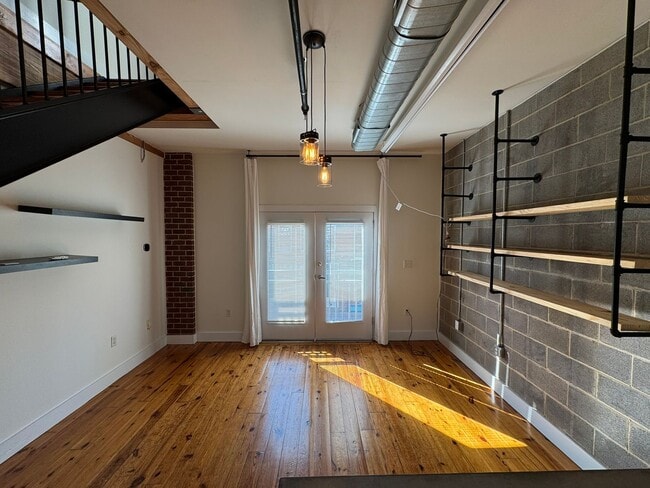 Photo - 3205 N Davidson St