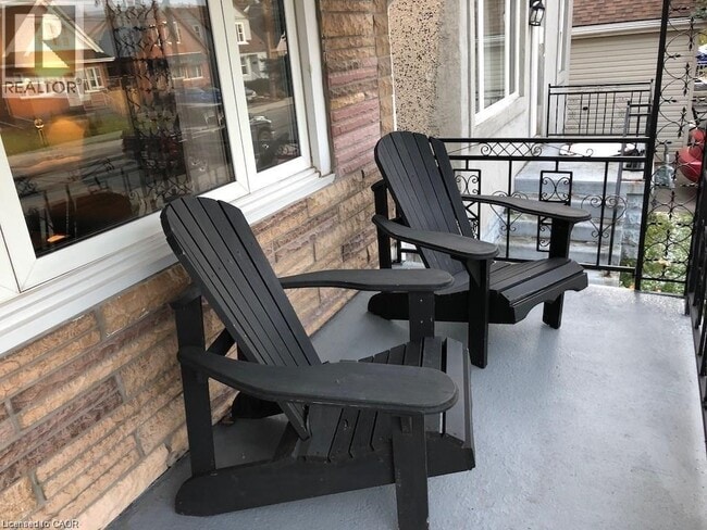 Photo - 1198 Dunsmure Rd