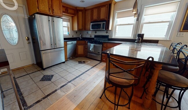 Photo - 17 Holman St Unit 1