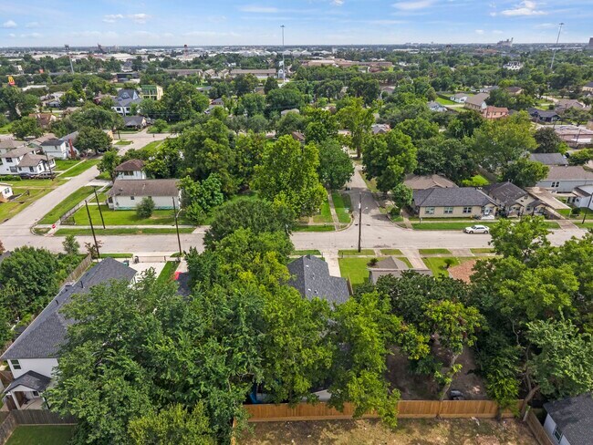 Photo - 5103 New Orleans St