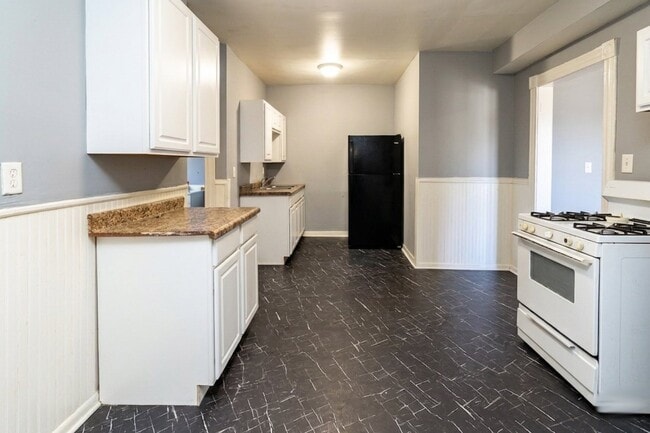 568 N Farrington St Unidad 1