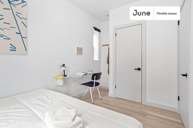 Adorable ROOM at The Maison on Edgecombe