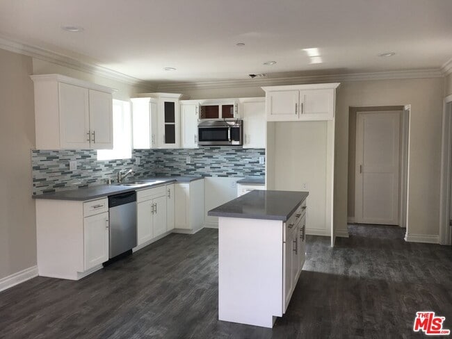 Photo - 2702 W Bellevue Ave