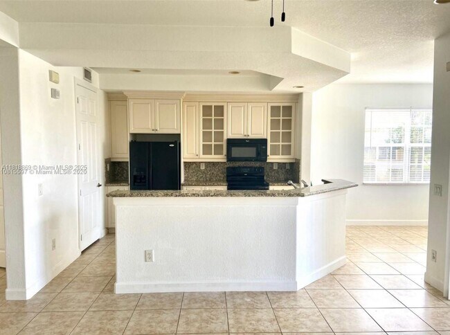 Photo - 8231 NW 127th Ln