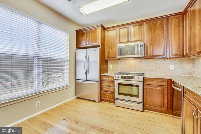 Photo - 11800 Old Georgetown Rd Unidad 1321