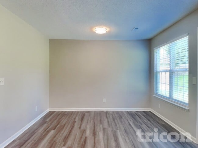 Photo - 1709 Fern Hill Dr