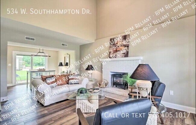 534 W Southampton Dr