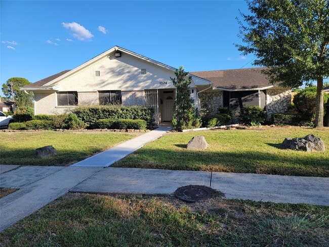 Building Photo - 10134 Kirkglen Dr