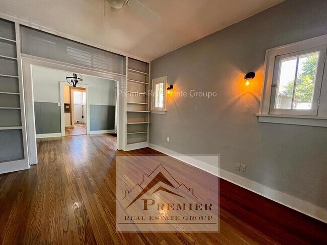 Photo - 1820 Lorraine St