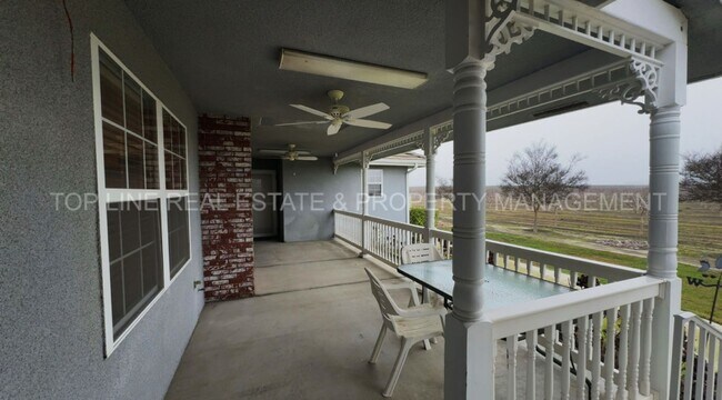 Photo - Beautiful Country Custom Home For Rent in Corcoran!