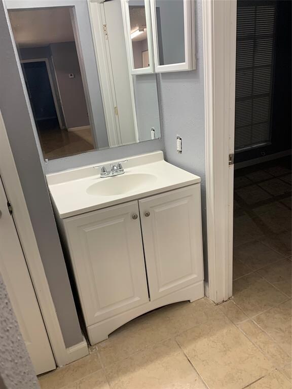 Photo - 6311 W Gulf Bank Rd Apartamento Unidad B