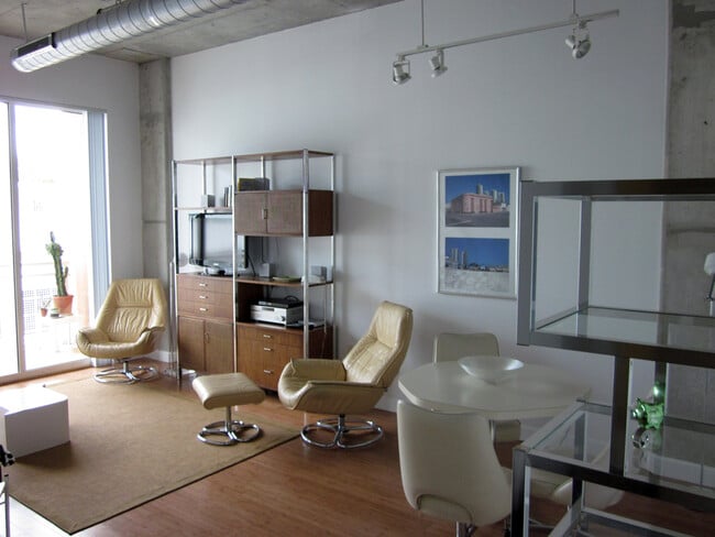 Photo - 2001 Biscayne Blvd