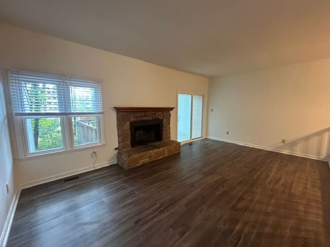 Photo - 4116-4120 Arckelton Drive Unit ARCK4118