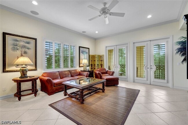 Photo - 2830 Tiburon Blvd E Unit 103