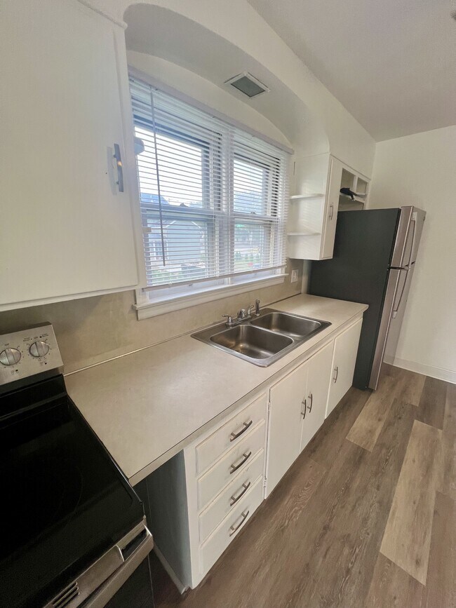 Photo - 2861 Horseshoe Pike