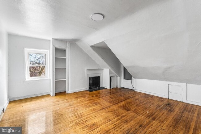 Building Photo - 4908 Germantown Ave Unit 9