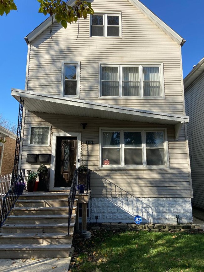 Photo - 4406 S Maplewood Ave House