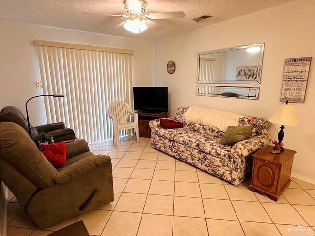 Photo - 10 South Dr Unit 15