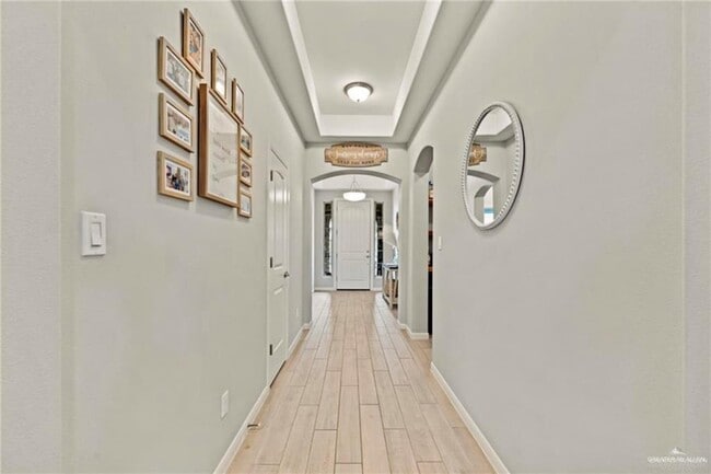 5365 Escondido Pass