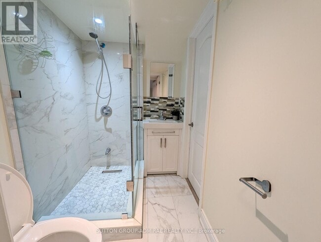 Photo - 60 Mynden Way